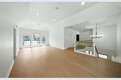 12625 Memorial Drive #180, Houston, TX 77024 - Photo 16