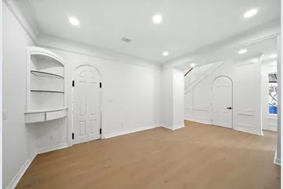 12625 Memorial Drive #180, Houston, TX 77024 - Photo 8