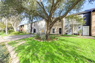 940 Wycliffe Dr, Houston, TX 77079 - Photo 4