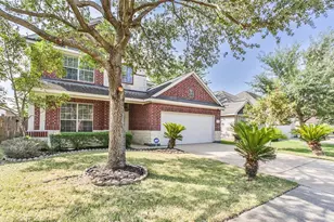 911 Merlin Roost, Katy, TX 77494 - Photo 2