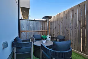 5704 Fairdale Ln, Houston, TX 77057 - Photo 10