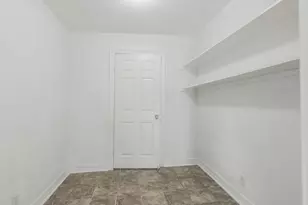 512 N Inwood Dr, Bridge City, TX 77611 - Photo 10