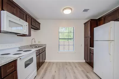 1051 W Little York Road, Houston, TX 77091 - Photo 30