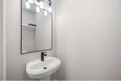 5827 Polly  Unit A Street #A, Houston, TX 77016 - Photo 12