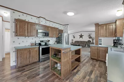 4002 Piney Meadow Drive, Conroe, TX 77301 - Photo 4