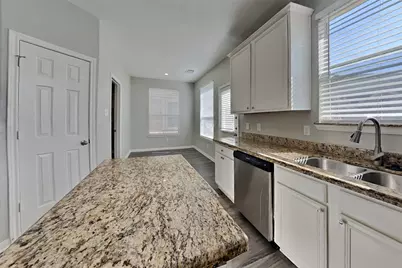7031 Tallow Knoll Lane, Richmond, TX 77407 - Photo 4