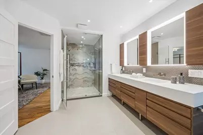 2420 Locke Lane, Houston, TX 77019 - Photo 20