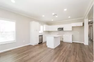 8516 Kellett St, Houston, TX 77028 - Photo 6