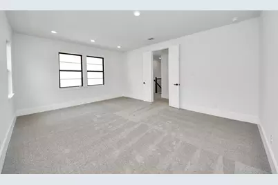 12010 Royal Oaks Banner Way, Houston, TX 77082 - Photo 18