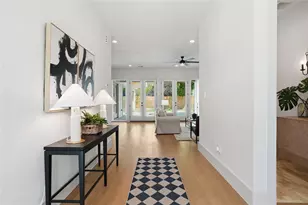 1918 Spillers Ln, Houston, TX 77043 - Photo 4