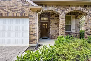 118 Wood Drake Place, The Woodlands, TX 77375 - Photo 2