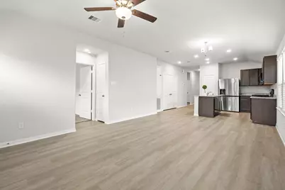 5345 Basquiat Drive, Houston, TX 77048 - Photo 8