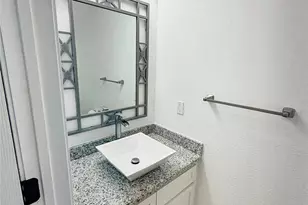 5702 E Towerglen Loop, Houston, TX 77084 - Photo 8