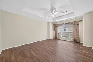 2111 Laurel Arbor Dr, Houston, TX 77014 - Photo 16