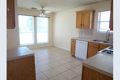 12825 Arp Street #B, Houston, TX 77085 - Photo 12