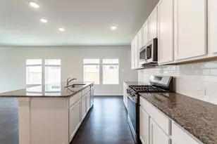 4315 Maple Root Ln, Pinehurst, TX 77362 - Photo 4