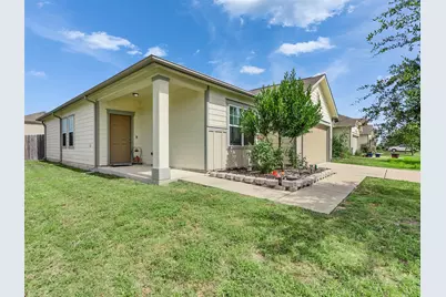 1001 Banyon Tree Lane, Brookshire, TX 77423 - Photo 1