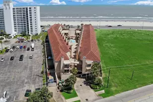7312 Seawall Blvd, Galveston, TX 77551 - Photo 16