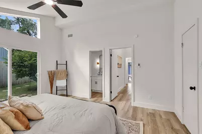 33 April Village, Conroe, TX 77356 - Photo 18