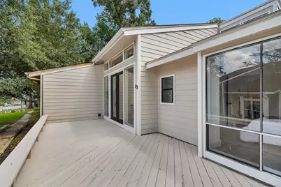 33 April Village, Conroe, TX 77356 - Photo 2