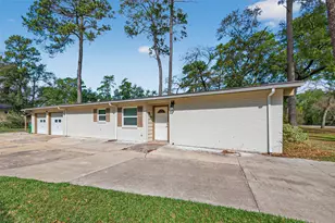 11811 Beverly Dr, Houston, TX 77065 - Photo 1