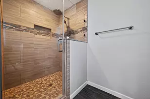 11811 Beverly Dr, Houston, TX 77065 - Photo 42