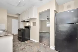 6610 Granite St, Houston, TX 77092 - Photo 2