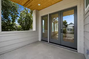 1109 E 24th St, Houston, TX 77009 - Photo 8