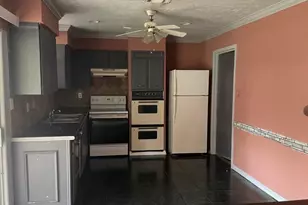 10751 Corona Ln, Houston, TX 77072 - Photo 1