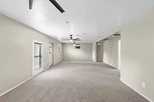 16511 Edgefield Ln, Conroe, TX 77302 - Photo 24