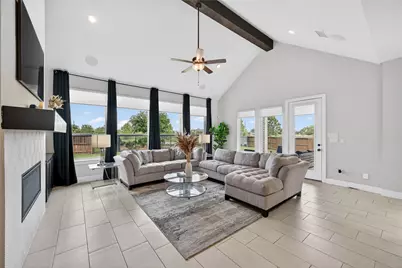 9827 Wright Drive, Manvel, TX 77578 - Photo 8