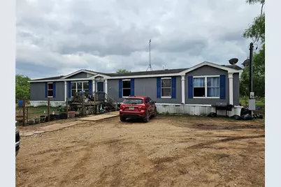 608 Country Breeze, Floresville, TX 78114 - Photo 1