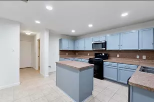 16119 Peach Bluff Ln, Cypress, TX 77429 - Photo 4