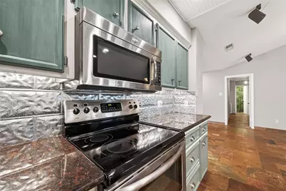 1142 Pinecroft Drive, Sugar Land, TX 77498 - Photo 16