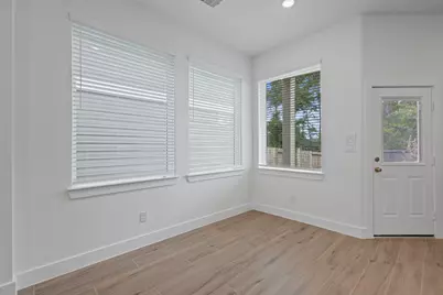 516 Red Cascade Trail, Willis, TX 77318 - Photo 10
