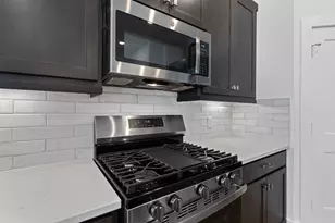 516 Red Cascade Trl, Willis, TX 77318 - Photo 4