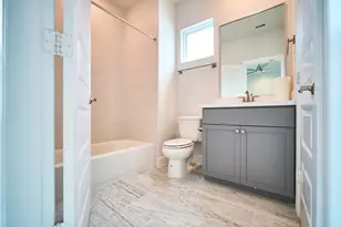 2802 Grand Fountains Dr, Houston, TX 77054 - Photo 24