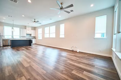 2802 Grand Fountains Drive #C, Houston, TX 77054 - Photo 16