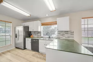 10410 Dude Rd, Houston, TX 77064 - Photo 8