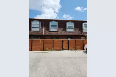 9303 Hammerly Boulevard #1004, Houston, TX 77080 - Photo 4