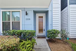2208 McGowen St, Houston, TX 77004 - Photo 2