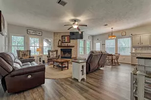 15012 Lake Paula Dr, Willis, TX 77318 - Photo 12