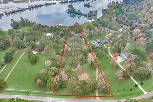 15012 Lake Paula Dr, Willis, TX 77318 - Photo 2