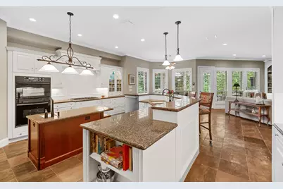 7 Silverloch Court, Sugar Land, TX 77479 - Photo 16