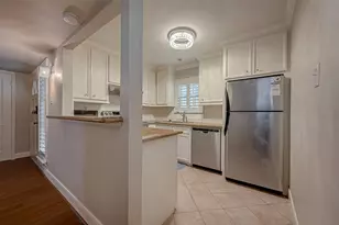 12967 Trail Hollow Dr, Houston, TX 77079 - Photo 12