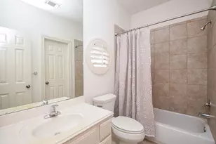 3326 Memorial Crest Blvd, Houston, TX 77007 - Photo 12