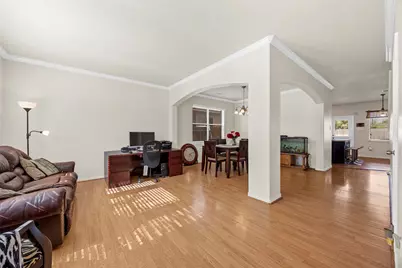 24415 Lakecrest Bend Drive, Katy, TX 77493 - Photo 6