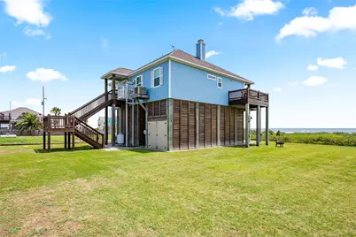 774 Wommack, Crystal Beach, TX 77650 - Photo 50