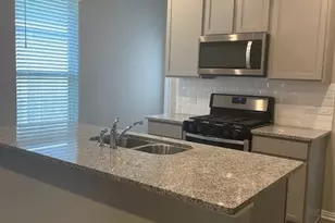 7443 French Quarter Ct, Fulshear, TX 77441 - Photo 4