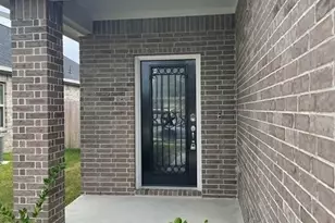 7443 French Quarter Ct, Fulshear, TX 77441 - Photo 2